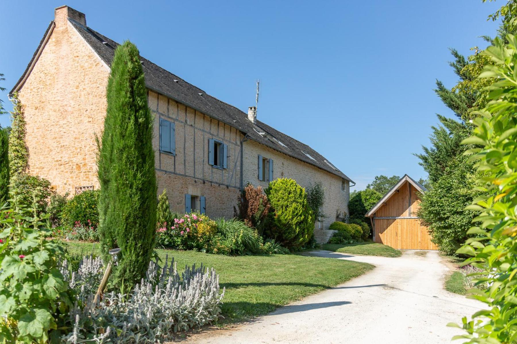 Maison D'Hotes La Maison De Leopold แตร์ราส์ซง ภายนอก รูปภาพ