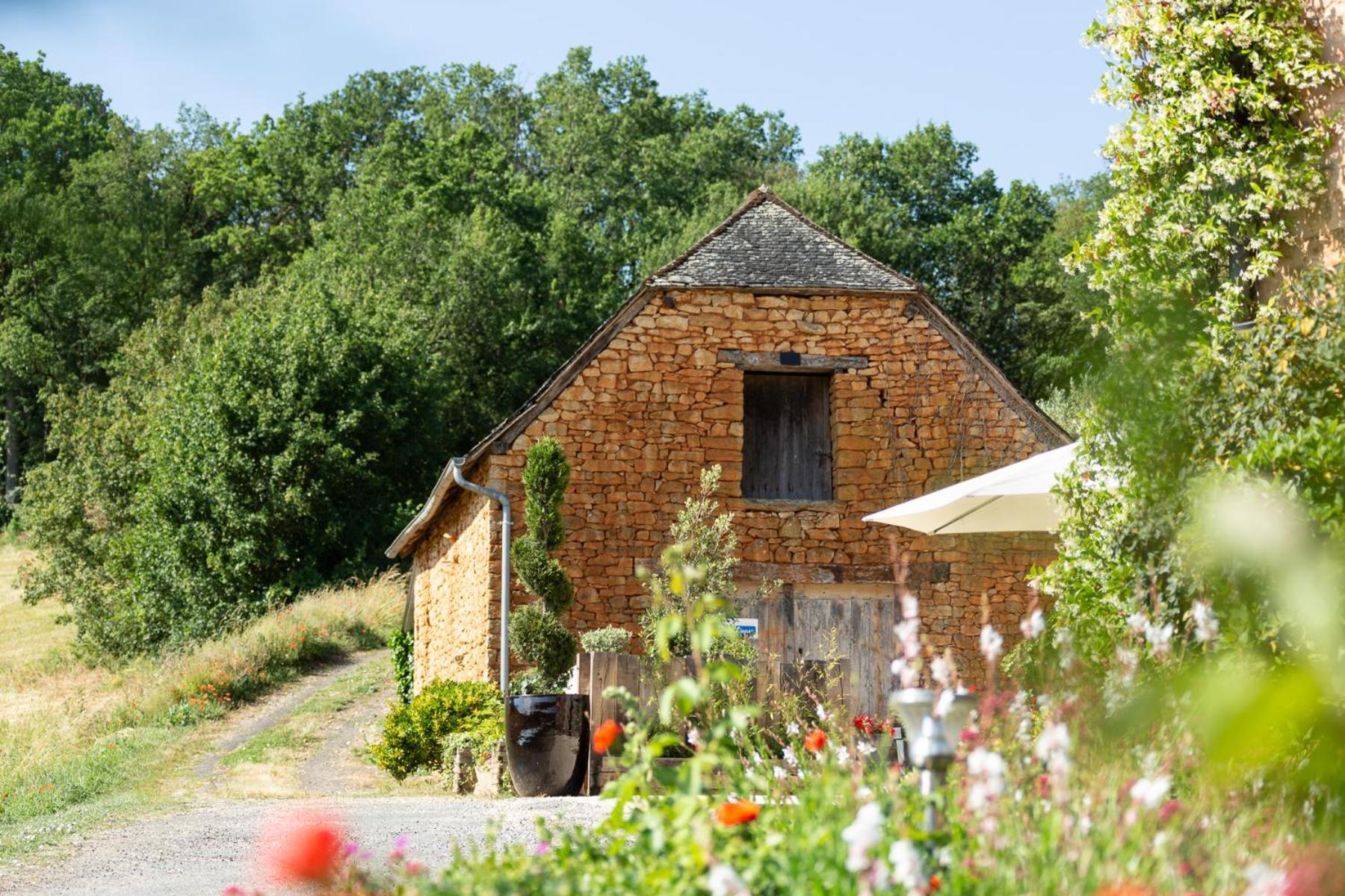 Maison D'Hotes La Maison De Leopold แตร์ราส์ซง ภายนอก รูปภาพ