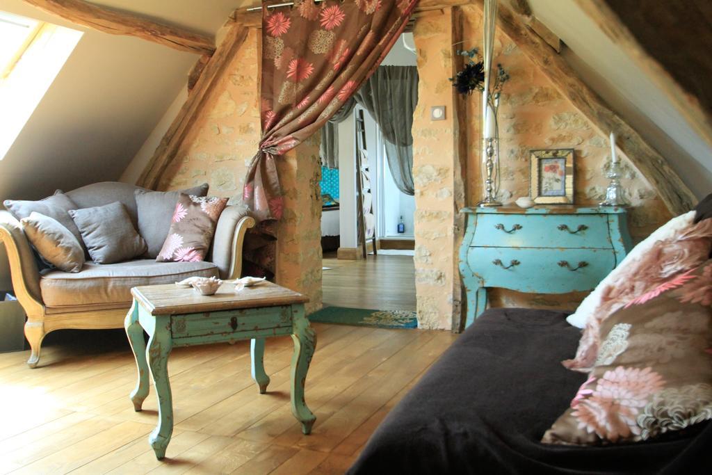 Maison D'Hotes La Maison De Leopold แตร์ราส์ซง ภายนอก รูปภาพ